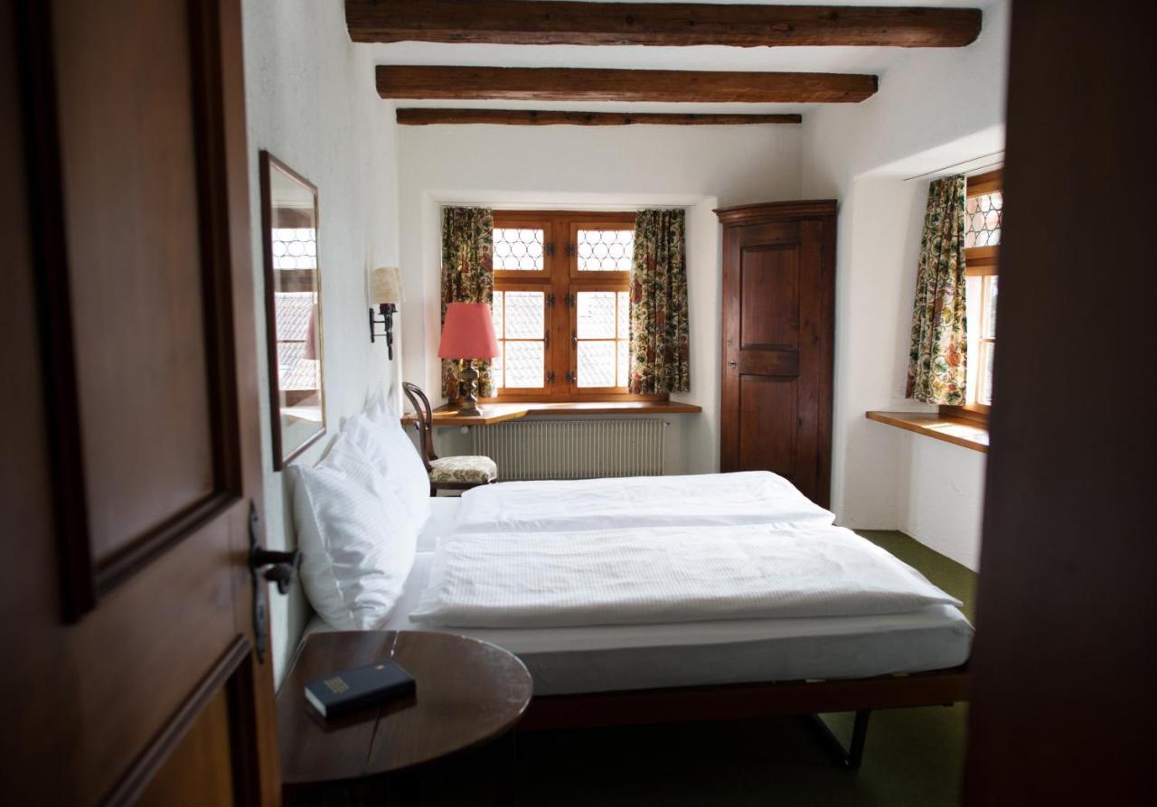 Flyhof Hotel Weesen Room photo